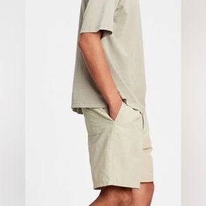 Men’s Vintage Gap Shorts Tan